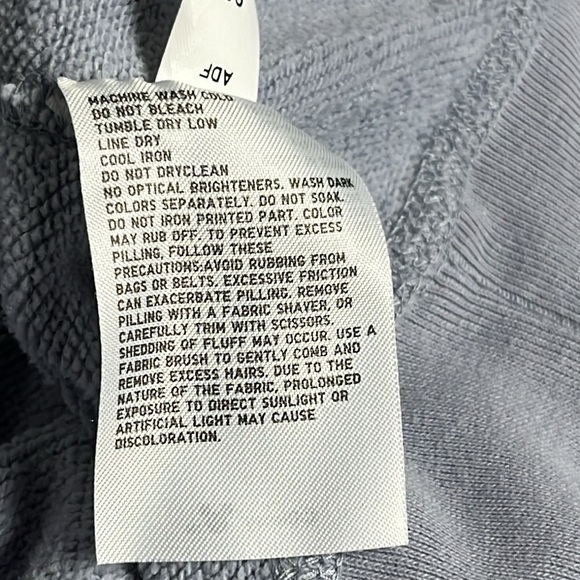 Disney Mickey Sweat Shirt - Picture 5 of 13